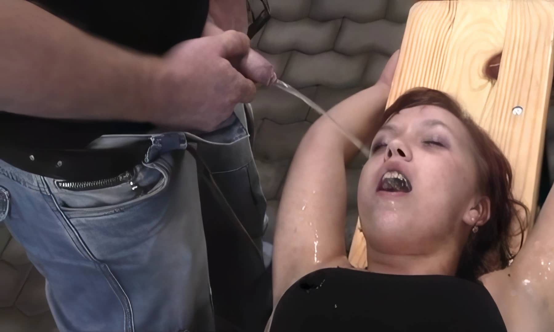 Smoking Slut Used as Human Urinal at Liquor Store