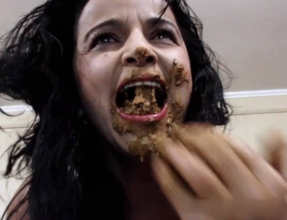 Kinky Toilet Slut Consuming Her Own Waste